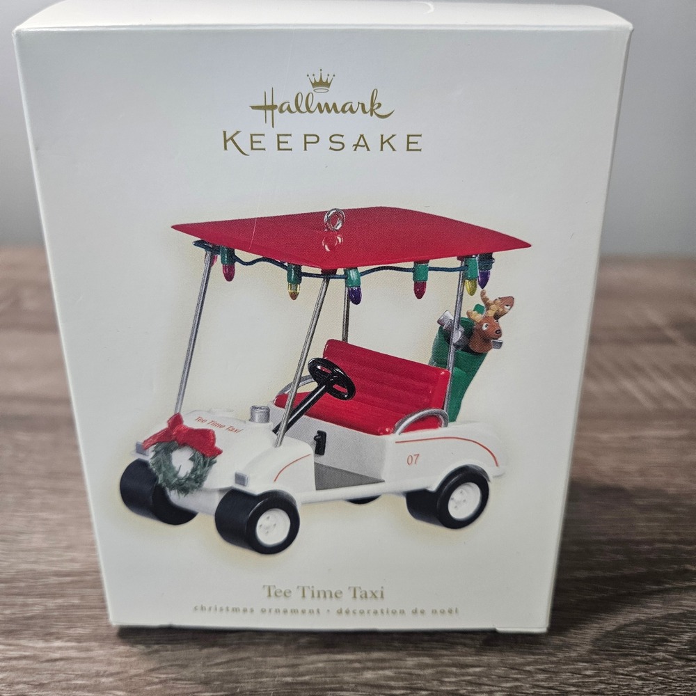 Hallmark Keepsake 2007 Tee Time Taxi Golf Cart Christmas Ornament Metal QXG2087